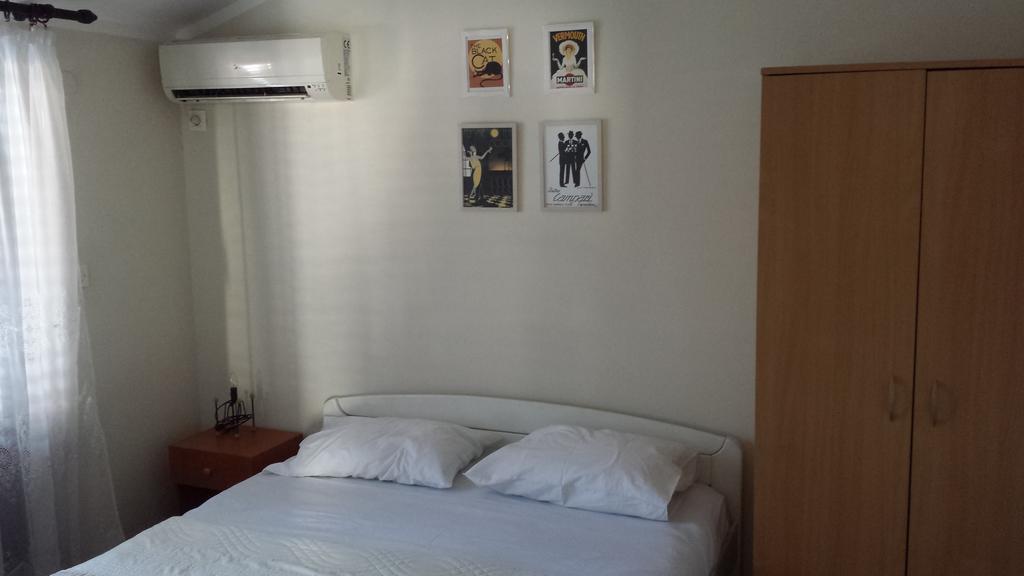Apartments Fortunella 布德瓦 客房 照片